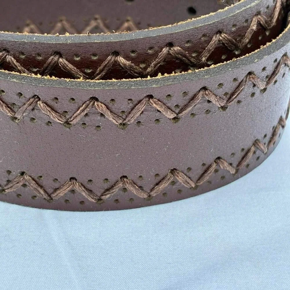 JCPenney Mens Chocolate Brown Genuine Leather Whipstitch Western Belt Size M
